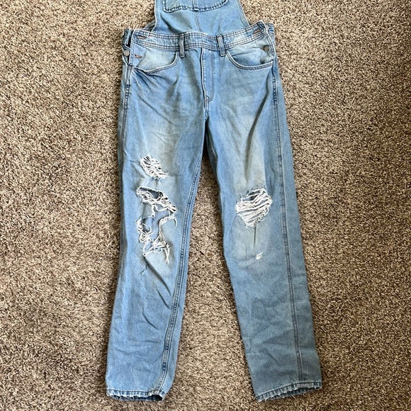 H&M Jean Overalls - Picture 2 of 6